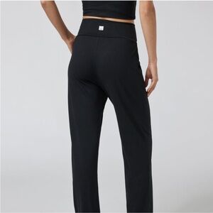 Vuori Lux At Ease Women’s Performance Pants In Black Size M